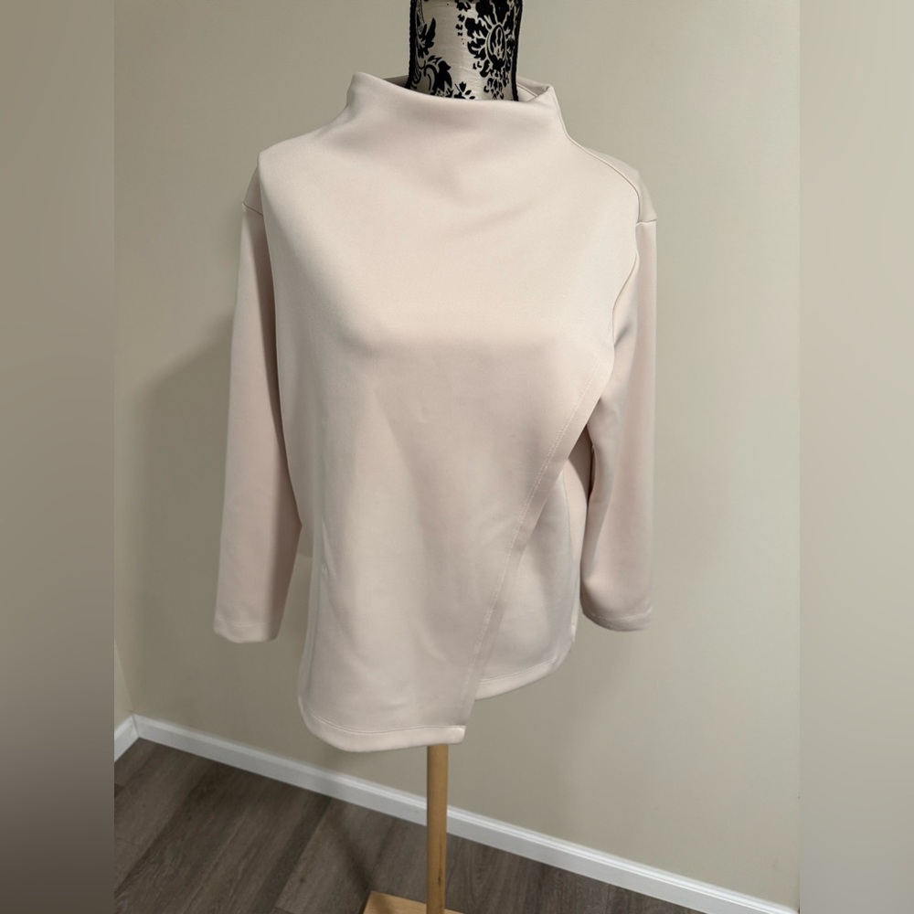Aday Like a Boss Pullover - Picture 4 of 9